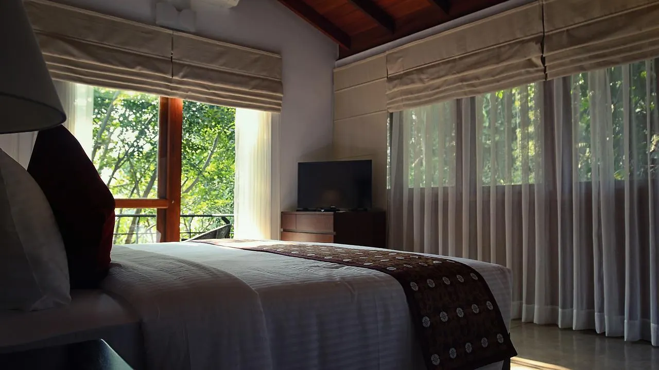 Kings Pavilion Luxury Hotel - Level 1 Certified Kandy