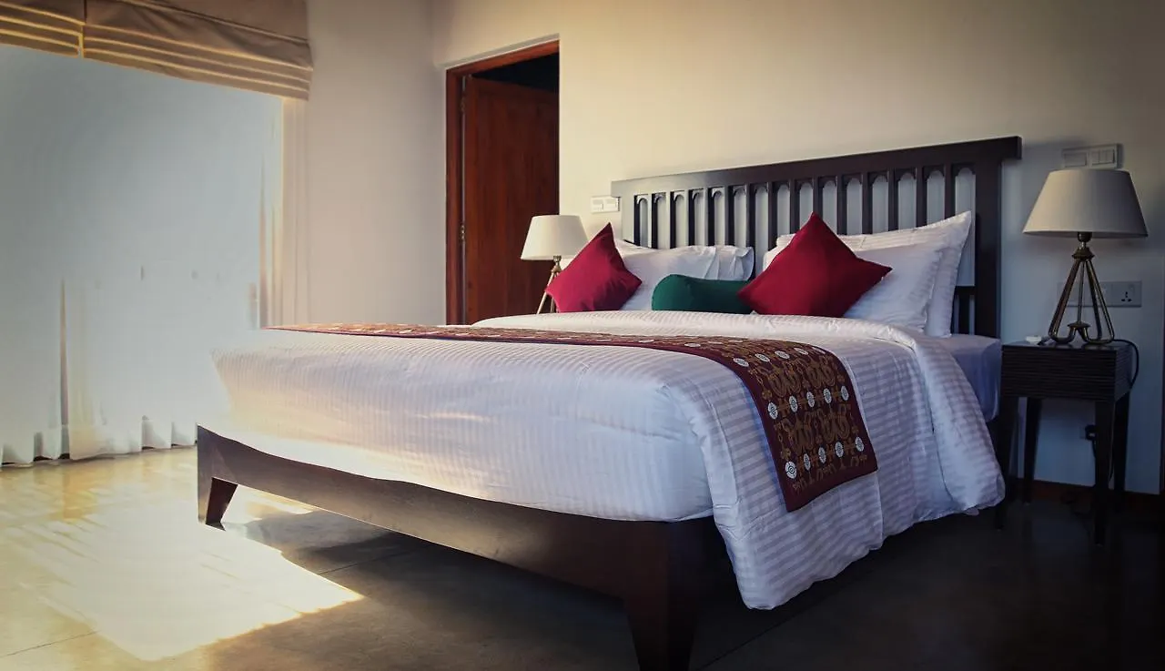 Kings Pavilion Luxury Hotel - Level 1 Certified Kandy
