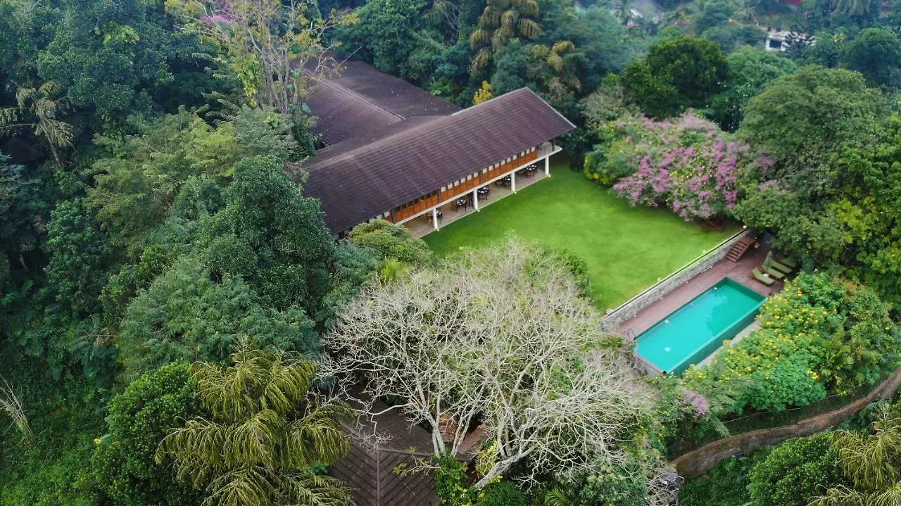 Kings Pavilion Luxury Hotel - Level 1 Certified Kandy